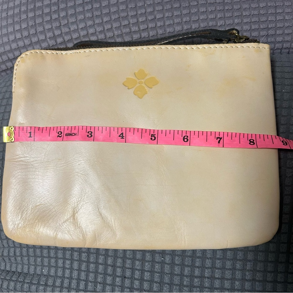 Patricia Nash Cassini Leather Wristlet - Picture 3 of 7